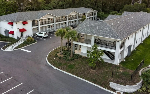 Ocala Suites