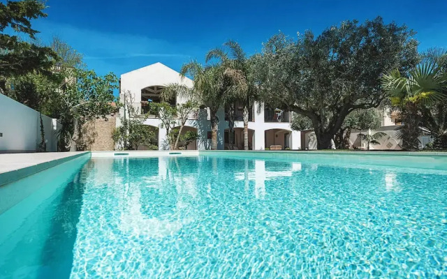 Luxurious Holiday Home in Marsala with Pool