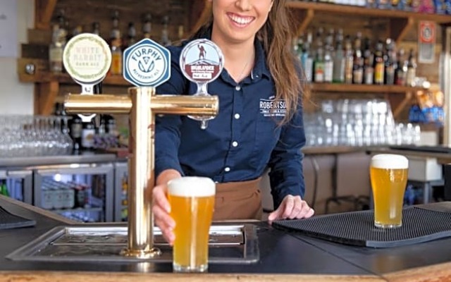 Robertson Public House