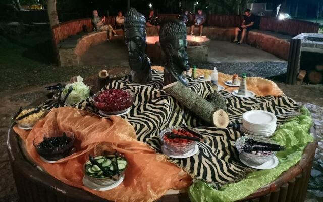 Boulders Safari Lodge