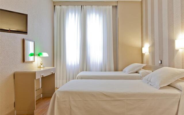 Aparthotel Tribunal