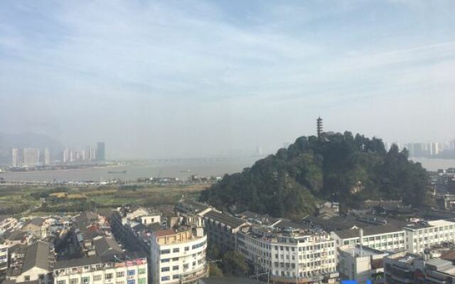 Renren International Hotel