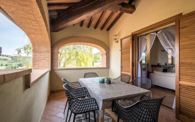 Awesome Apartment in Castelmuzio With 2 Bedrooms, Wifi and Outdoor Swimming Pool