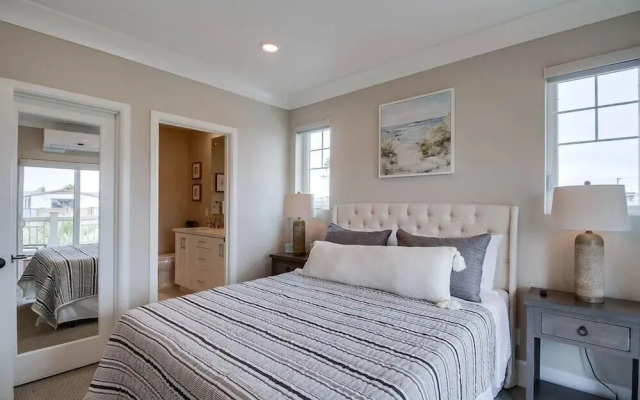 Santa Barbara Loft