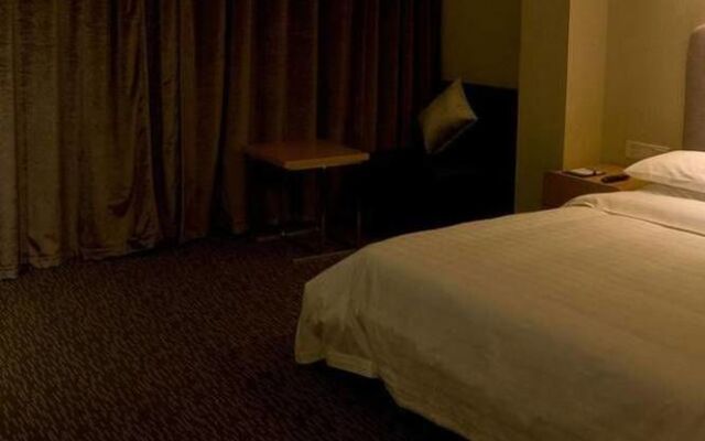 Yichang Golden Lion Hotel