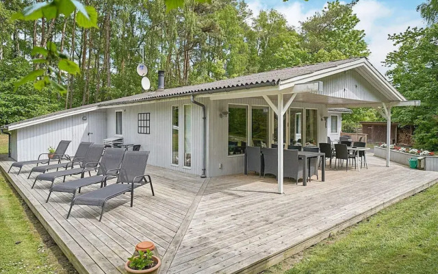 6 Person Holiday Home in Nexo-by Traum