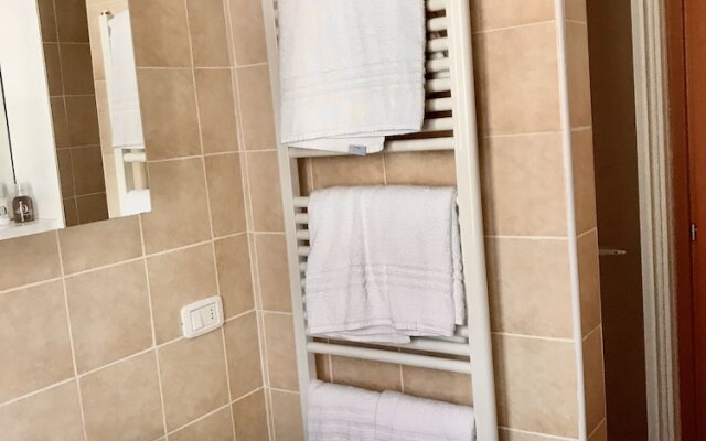 1883 Restaurant & Rooms