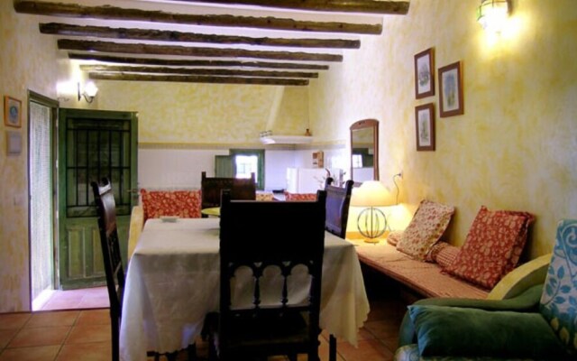 Caserio De Las Palmeras