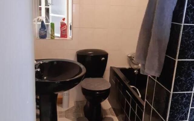 Simon's Place is a 3 bedroom bungalow in H.T.H