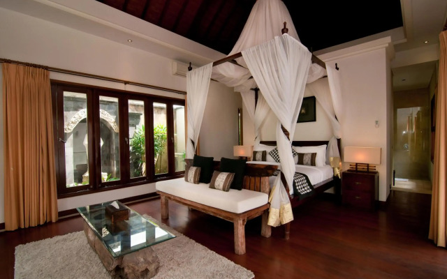 Villa Kaira