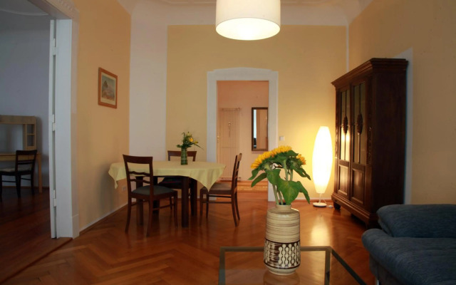 Gohliser Stadtwohnung