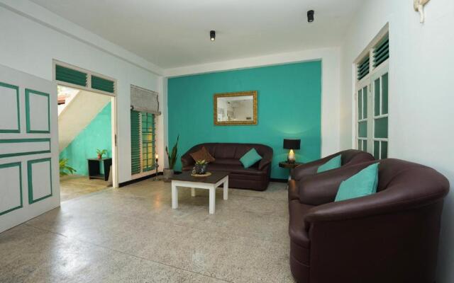 Ananas House