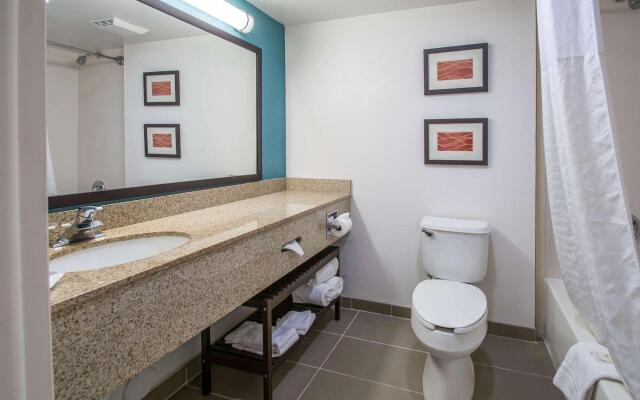 Comfort Inn & Suites Fort Lauderdale West Turnpike