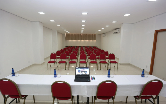 Golden Tower Maurílio Biagi