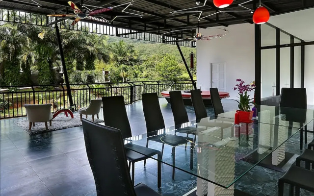 Villa Nap Dau 10 Bedrooms
