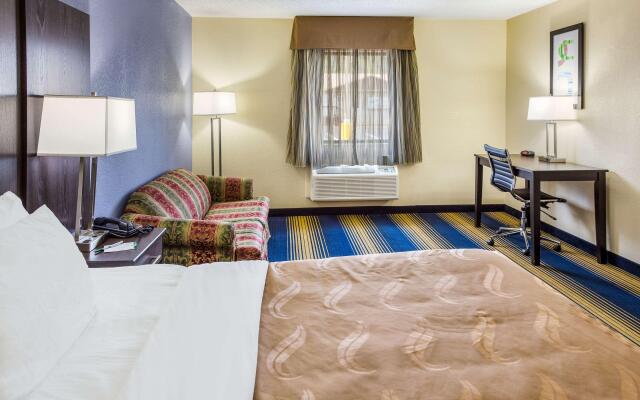 Quality Inn Charleston South