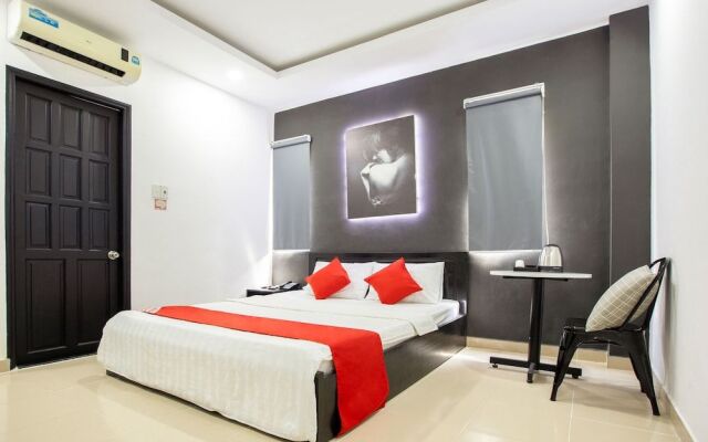Oyo 465 Lyn Mini Hotel