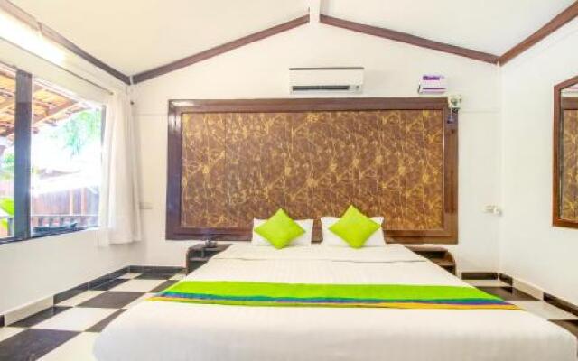 FabHotel Tahira Ashwem Beachfront