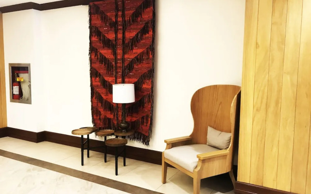 Cedar Peak Condo near Session Road