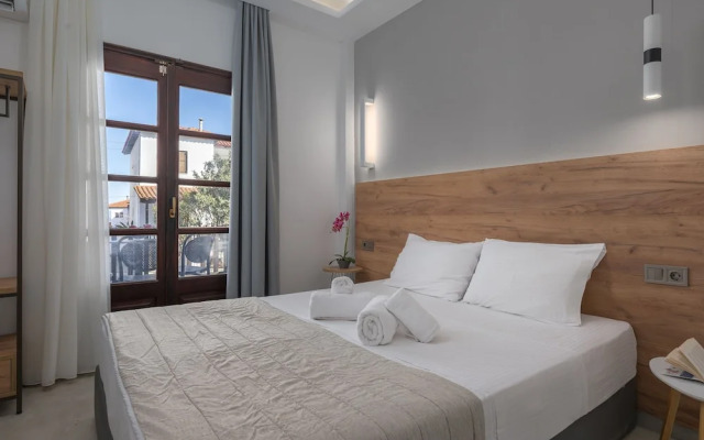 Eleon Suites & Apartments