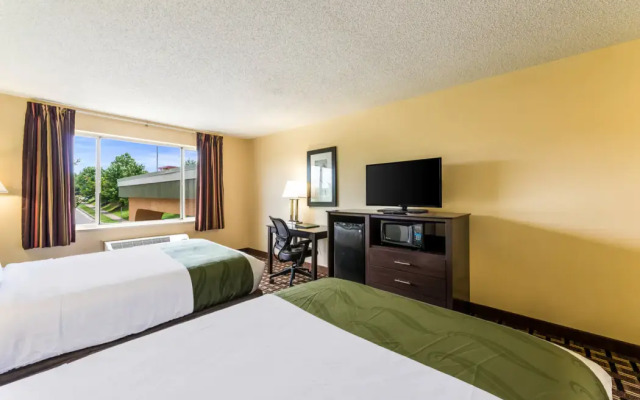 Quality Inn Huntersville near Lake Norman