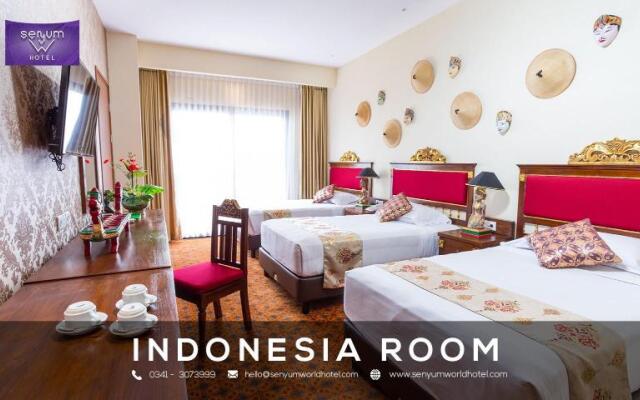 Senyum World Hotel