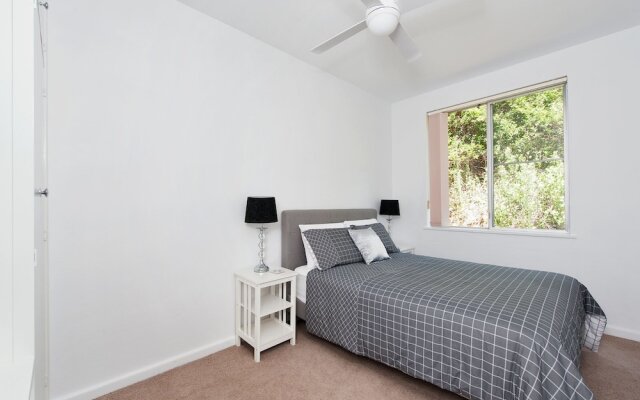 Mia Mia 7 - Shoal Bay