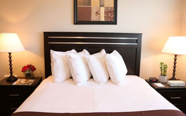Autumn Leaf Furnished Apartments