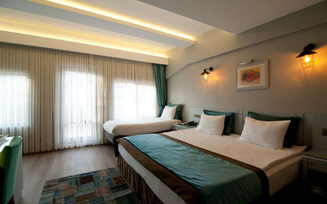 Seraglio Hotel & Suites