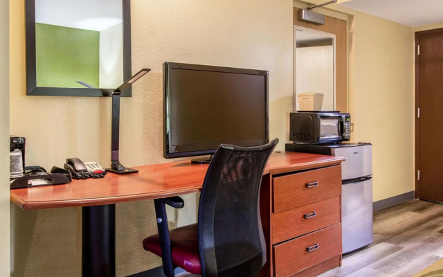 Quality Inn Baytown - Houston East