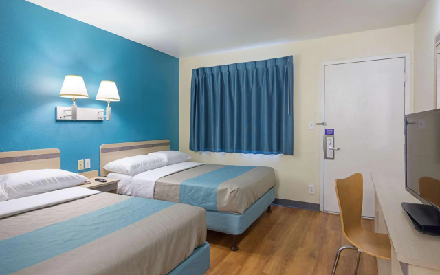 Motel 6 Fredericksburg, VA - North