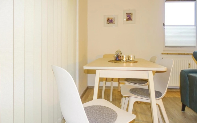 Awesome Apartment in Warwerort With 2 Bedrooms and Internet