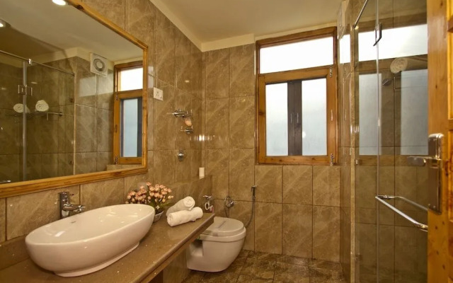 Foghills Cottages Manali