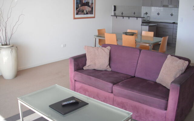 Meridian Alex Beach Apartments