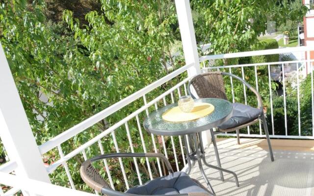 Rosenwinkel Appartement im OG