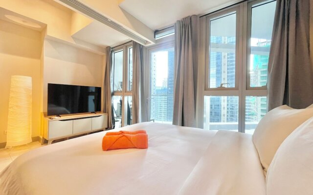 Uptown Parksuites 2