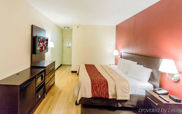 Red Roof Inn PLUS+ Raleigh Downtown – NCSU/Conv Center
