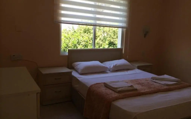 The Prince Inn Hotel & Villas