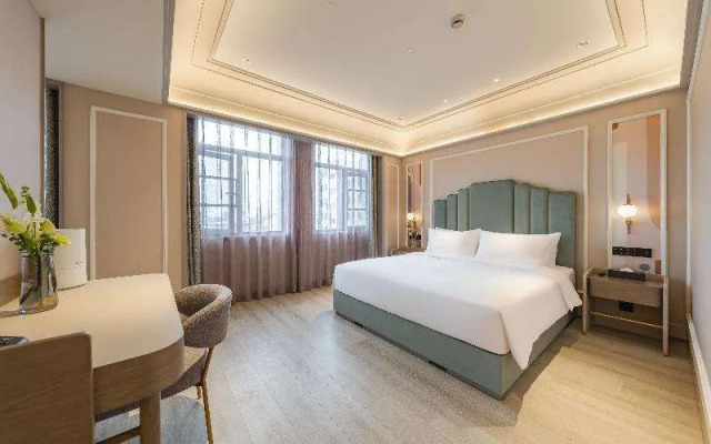 Madison Shanghai International Resort