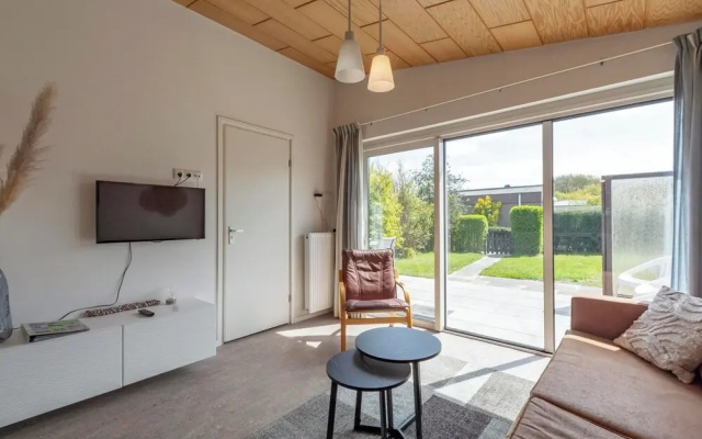 Bungalow in Callantsoog Near Sandy Beach