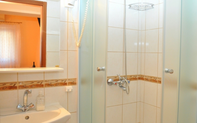 Studio apartment Ljuba - 130 meter from sea SA1 Makarska, Riviera Makarska