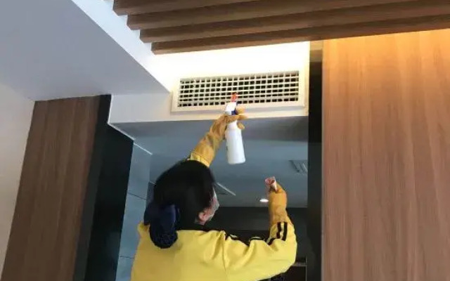 Super 8 Hotel(Luoyang Xinduhui Store)