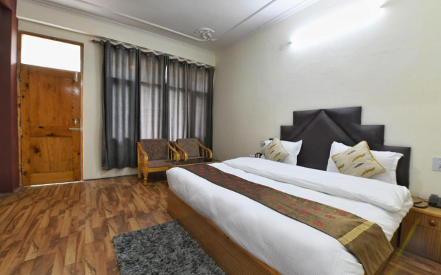 Celebriti by Aransh Group