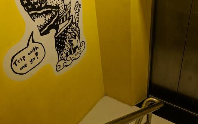 Nest Hostel Yangon