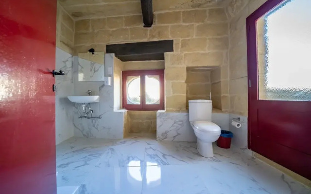 Ta' Pinu B&B
