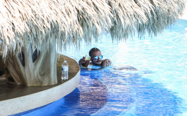 Vivo Resorts