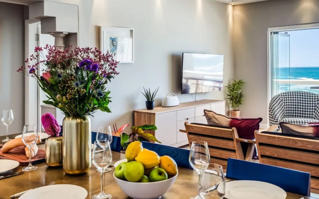 Picturesque Seaside Haven Aretzi