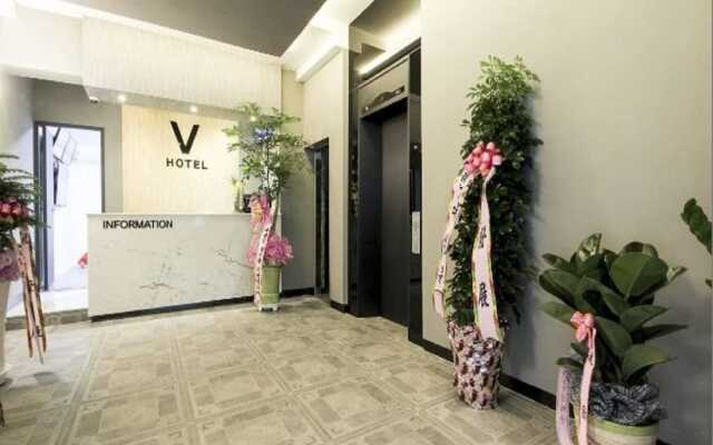 V Hotel