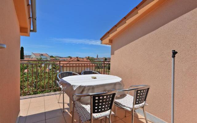 Apartment Andela 250