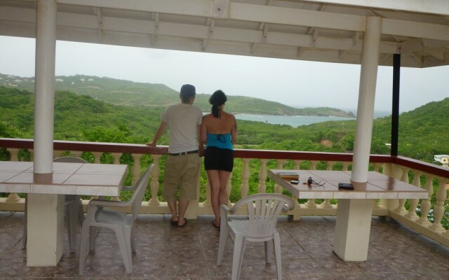 Caribbean Breeze